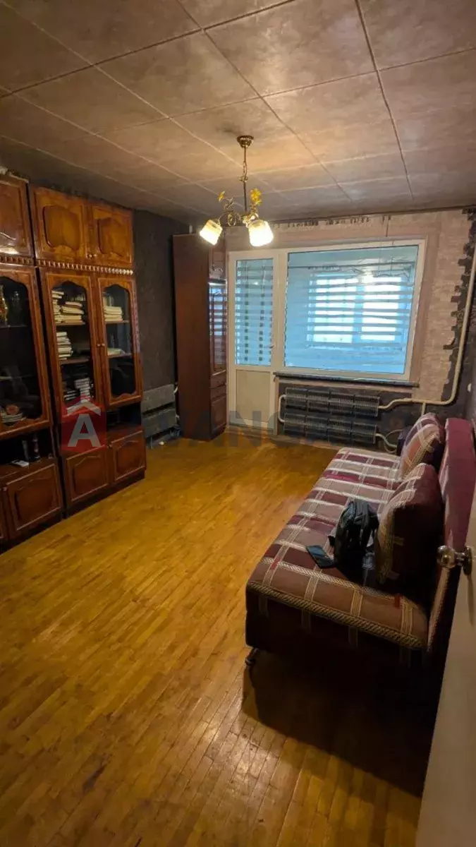 1 ����. ��������, 40/-/8 ��. �., 16/16 ���� ���� 2