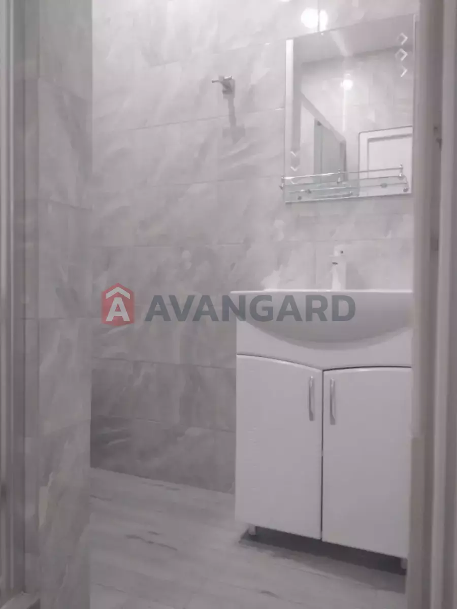 1 ����. ��������, 30/-/7 ��. �., 1/3 ���� ���� 4