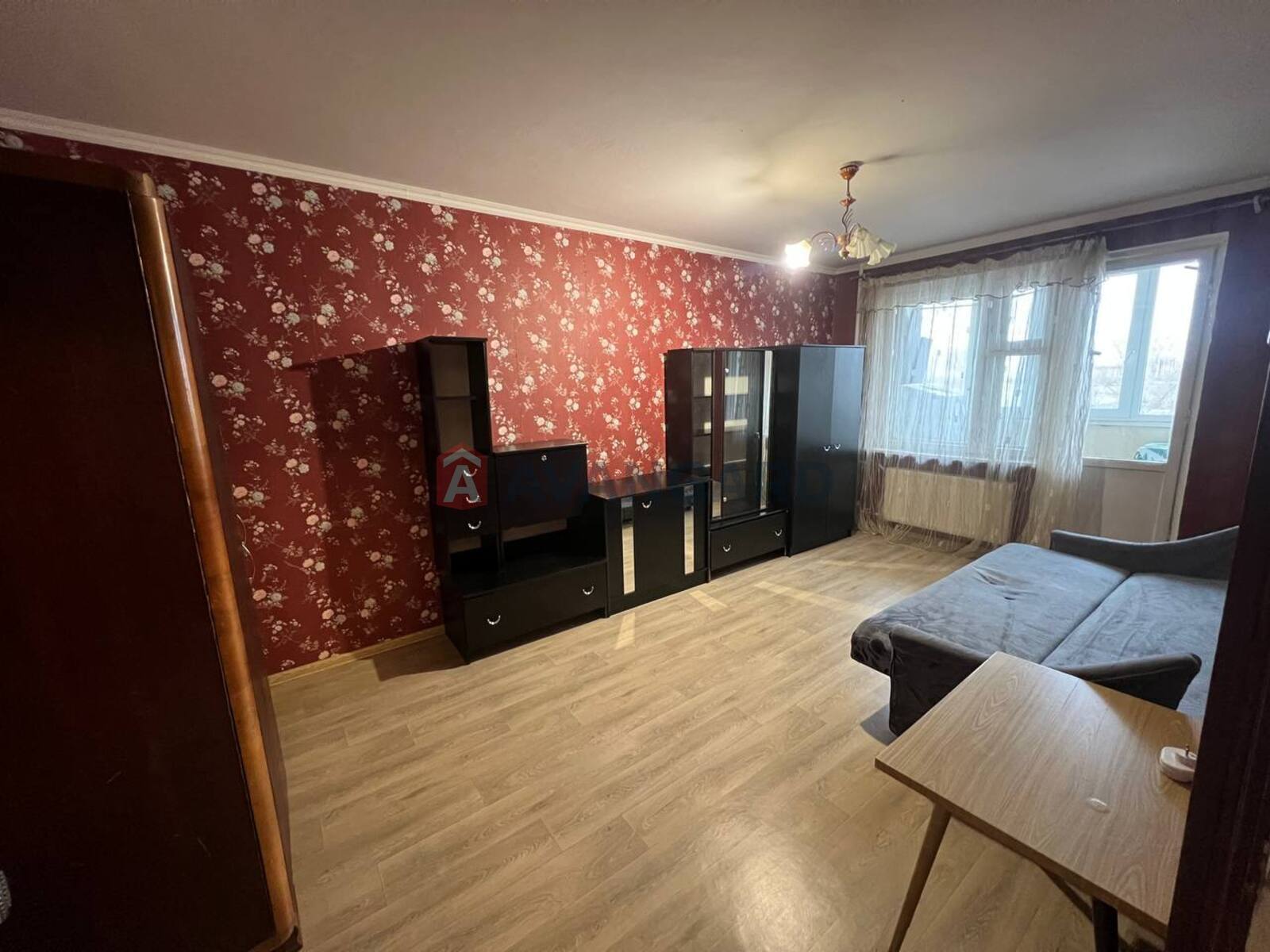 1 ����. ��������, 35/-/9 ��. �., 5/10 ���� ���� 1