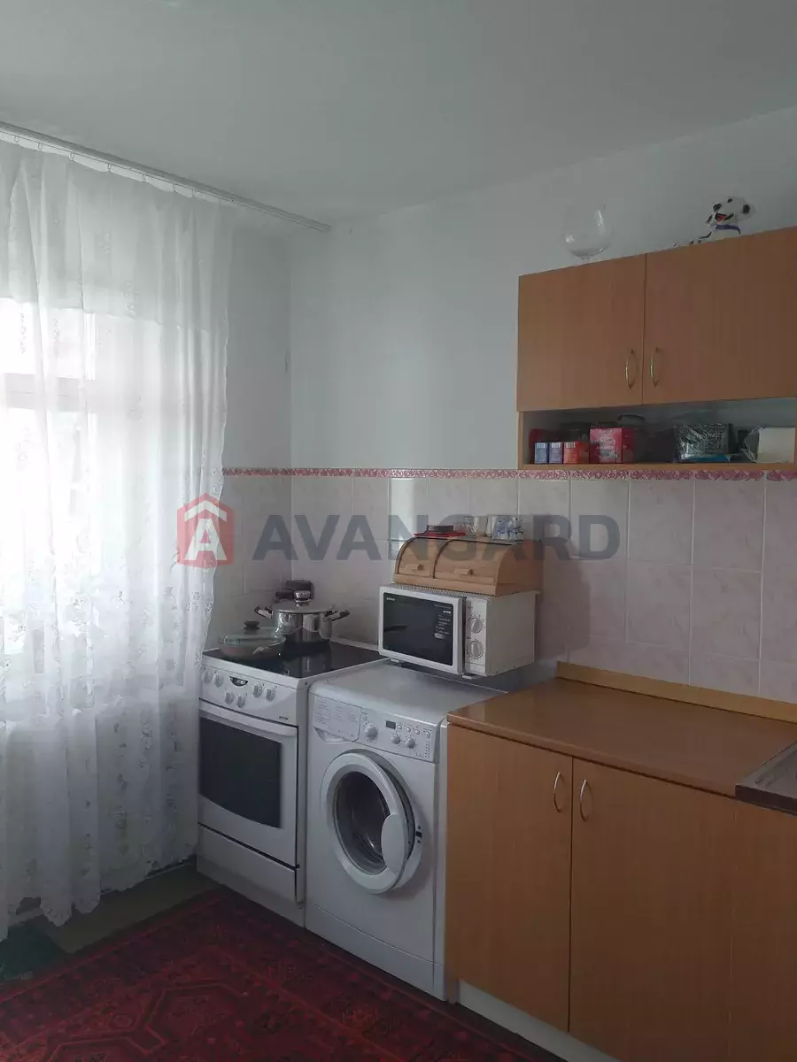 1 ��. ��������, 40/-/10 ��. �., 16/16 ������ ���� 2