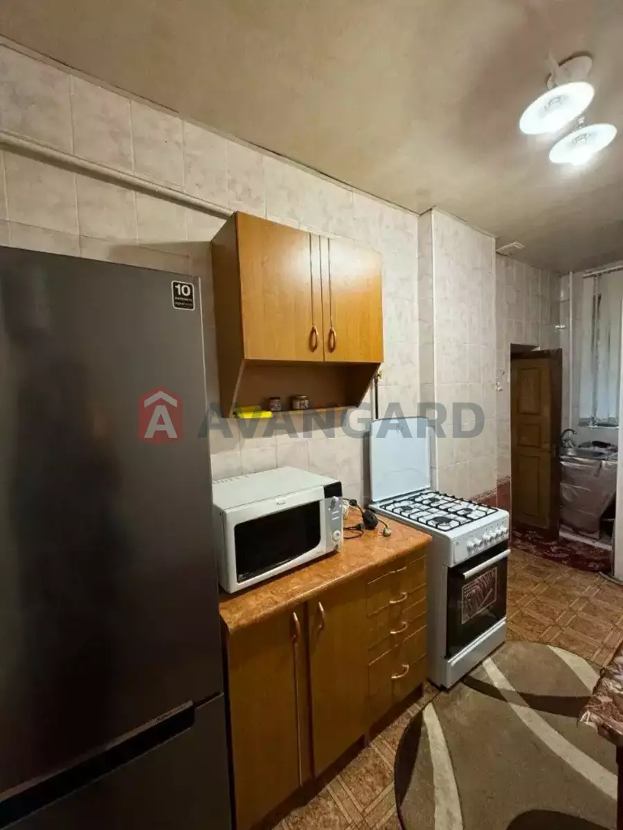 1 ��. ��������, 28/14/10 ��. �., 1/2 ������ ���� 4