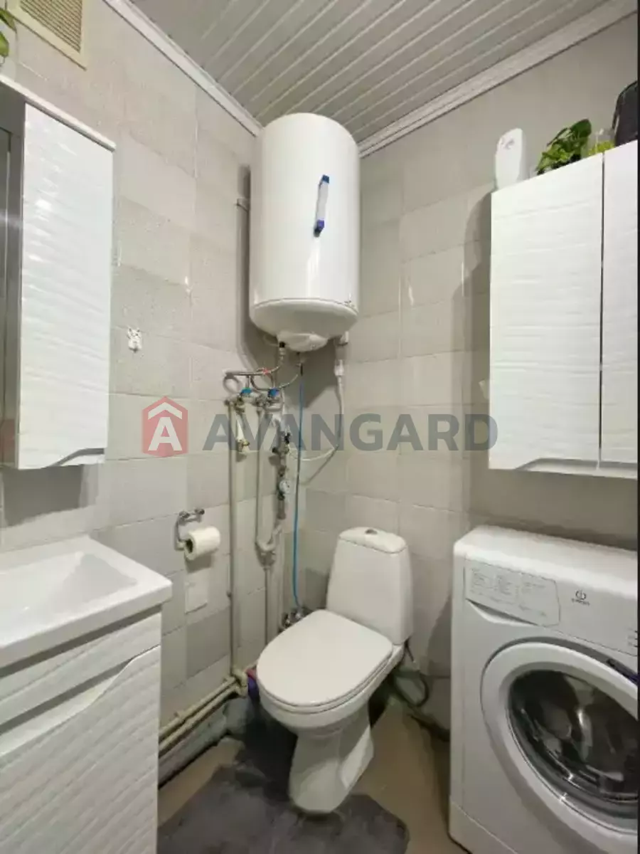 1 ����. ��������, 35/18/6 ��. �., 4/9 ���� ���� 16