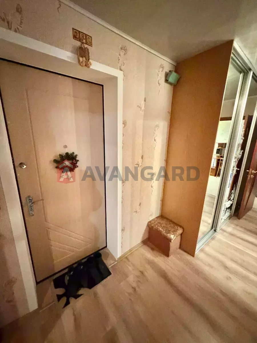 2 ����. ��������, 51/27/8 ��. �., 9/9 ���� ���� 5