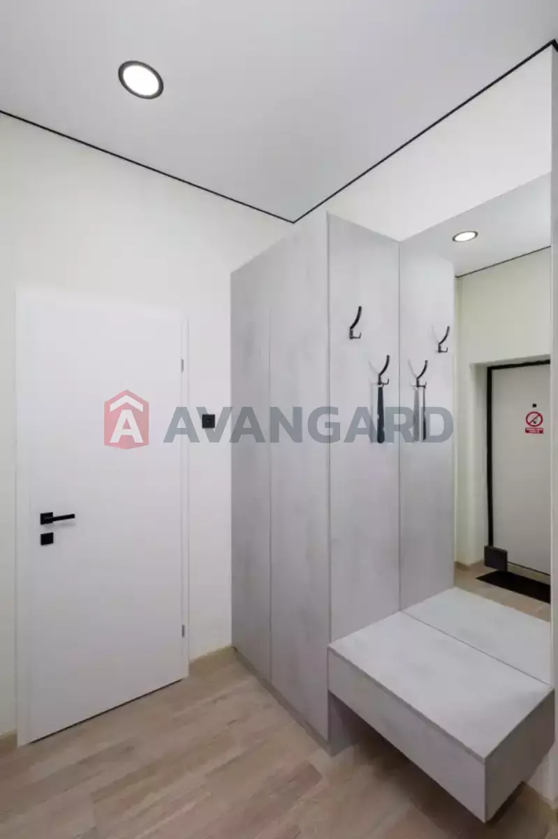 2 ��. ��������, 35/25/10 ��. �., 3/4 ������ ���� 2