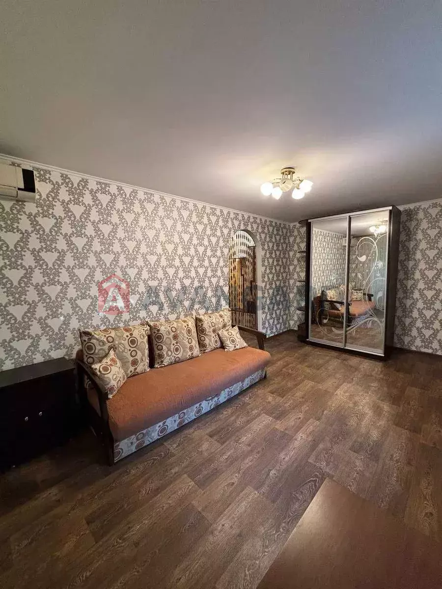 1 . , 35/-/7 . ., 3/5   2