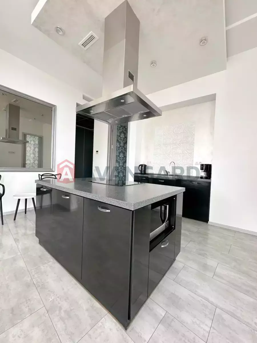 3 ��. ��������, 90/80/25 ��. �., 15/22 ������ ���� 4