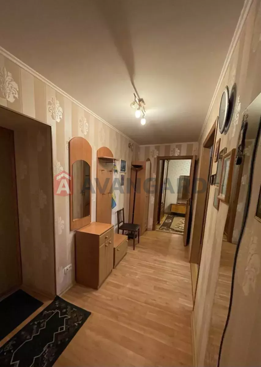 2 ��. ��������, 49/-/8 ��. �., 2/9 ������ ���� 7