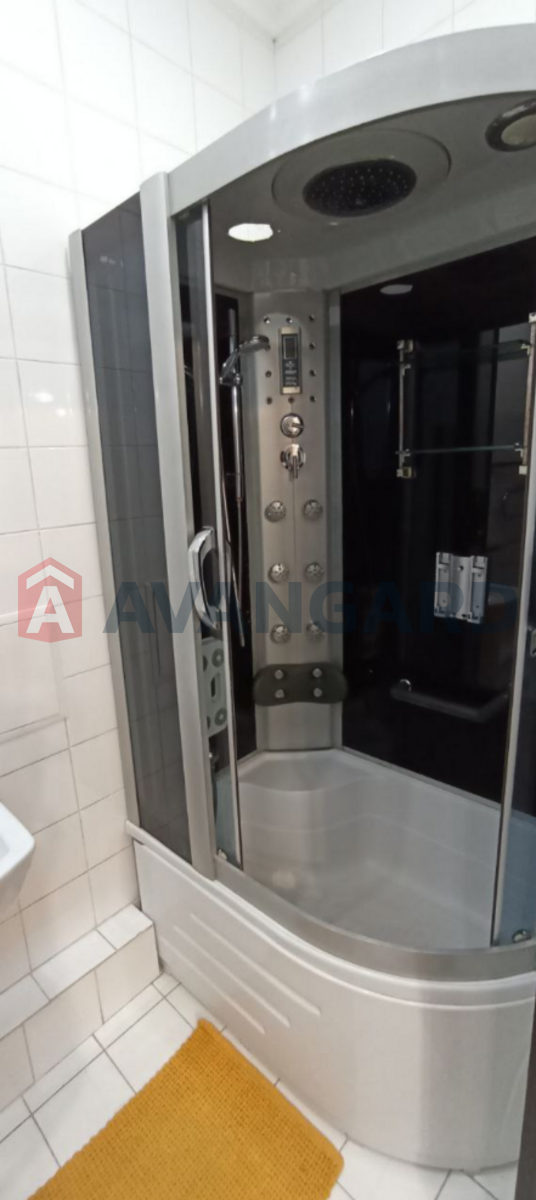 1 ����. ��������, 38/18/6 ��. �., 4/5 ���� ���� 10