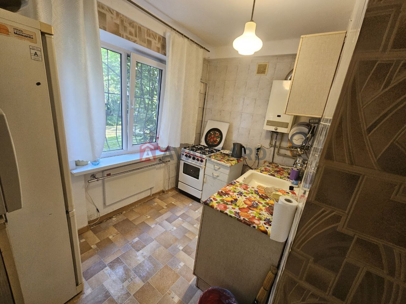 2 ��. ��������, 46/27/7 ��. �., 3/5 ������ ���� 3