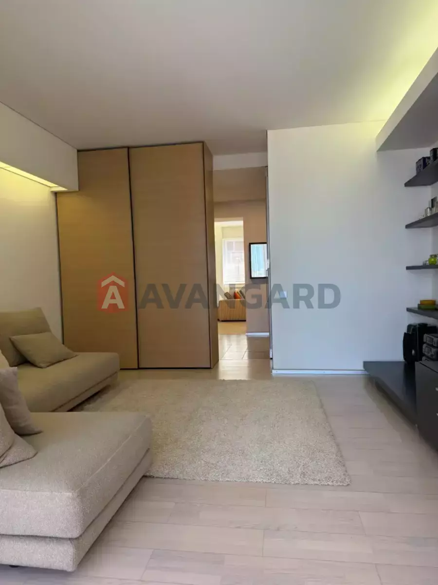 3 ����. ��������, 157/-/- ��. �., 4/10 ���� ���� 16