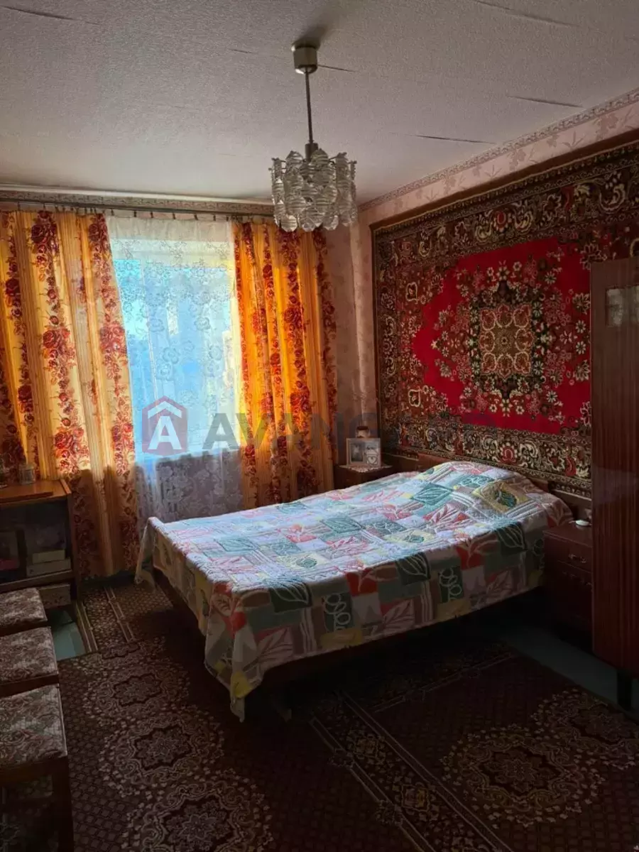 3 ��. ��������, 64/-/9 ��. �., 8/9 ������ ���� 1