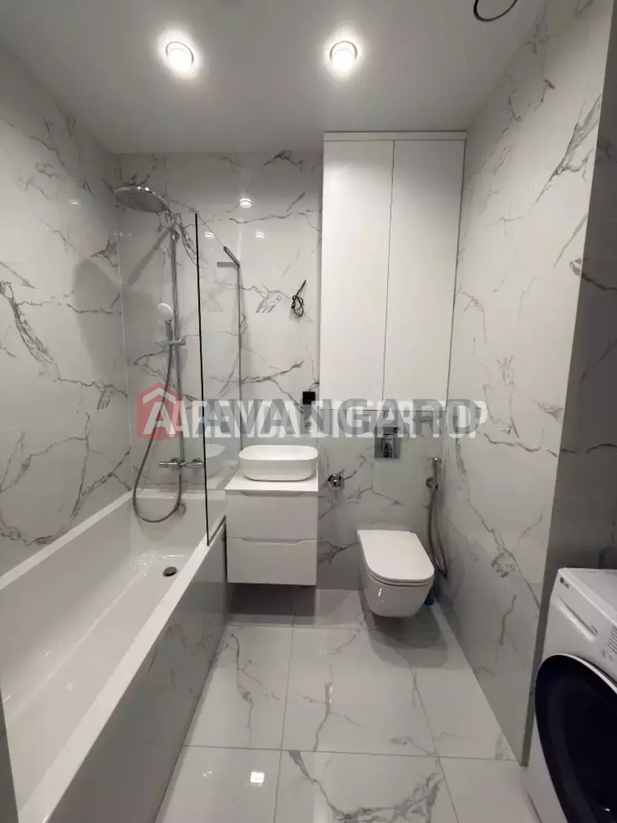 2 ����. ��������, 55/-/- ��. �., 10/31 ���� ���� 7