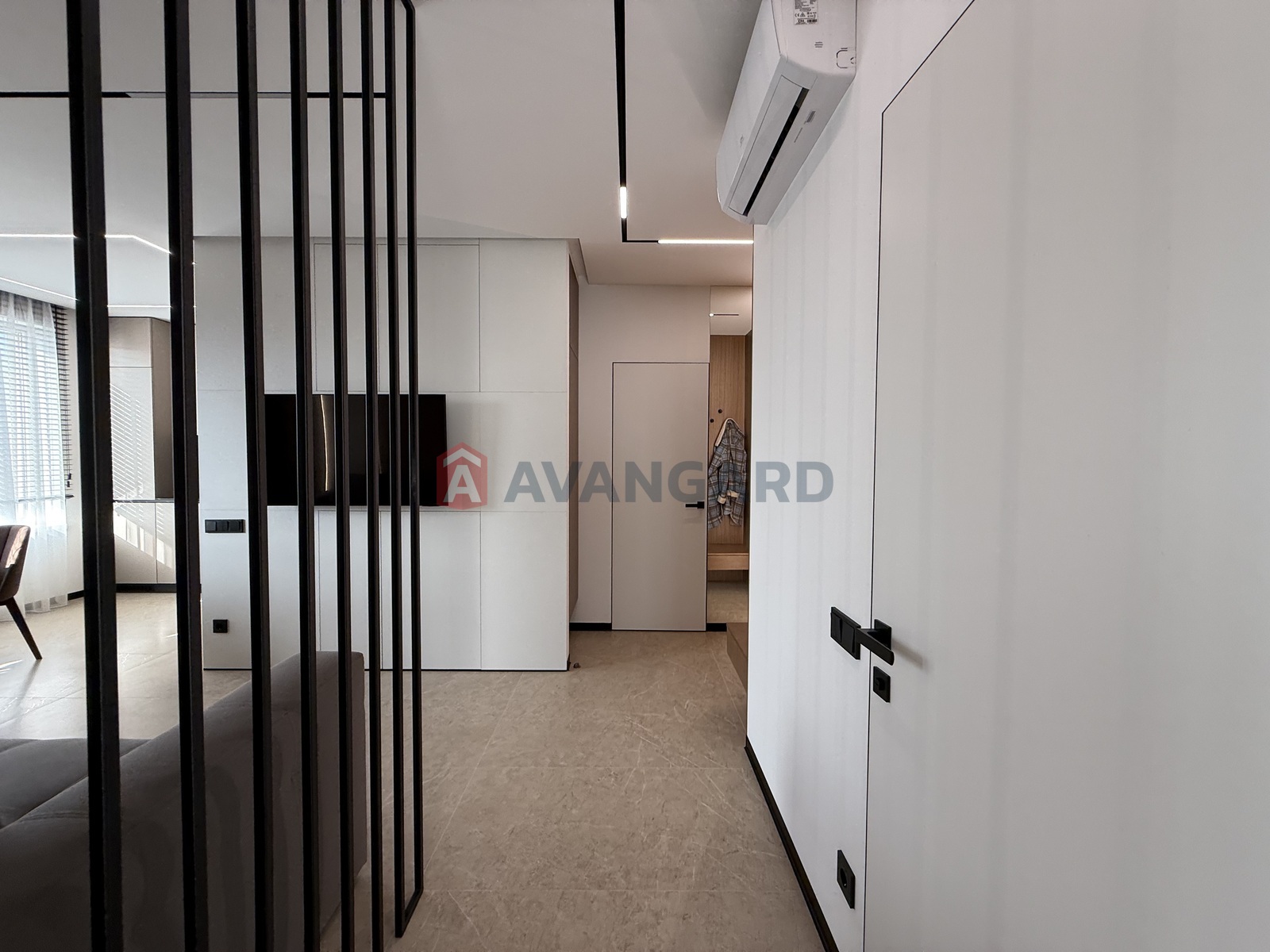 2 ��. ��������, 64,8/26,6/18 ��. �., 8/16 ������ ���� 8