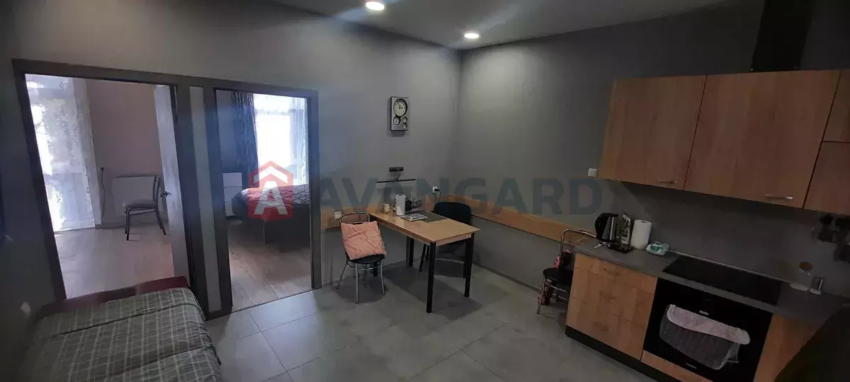 2 ��. ��������, 45/-/18 ��. �., 2/2 ������ ���� 6