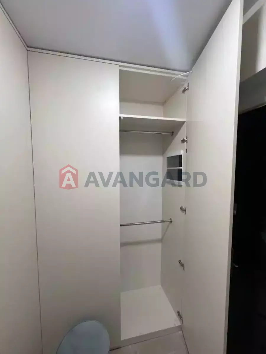 1 ��. ��������, 30/-/- ��. �., 6/9 ������ ���� 15