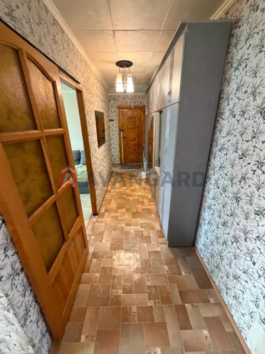 3 ����. ��������, 66/-/9 ��. �., 9/10 ���� ���� 9