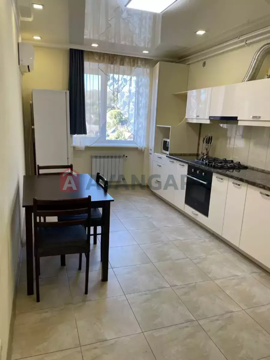 2 ��. ��������, 75/60/14 ��. �., 4/10 ������ ���� 1