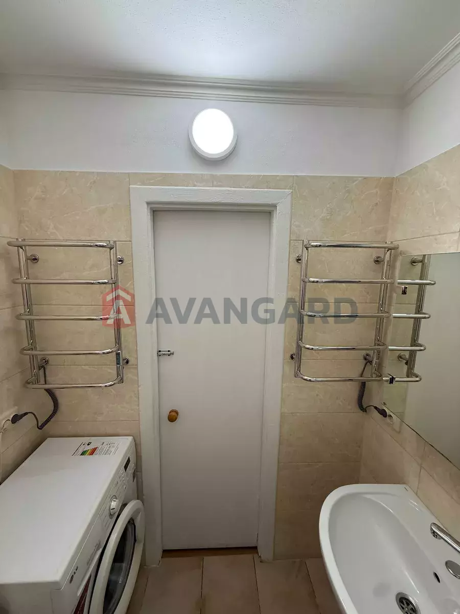 1 ��. ��������, 31/-/7 ��. �., 1/5 ������ ���� 12