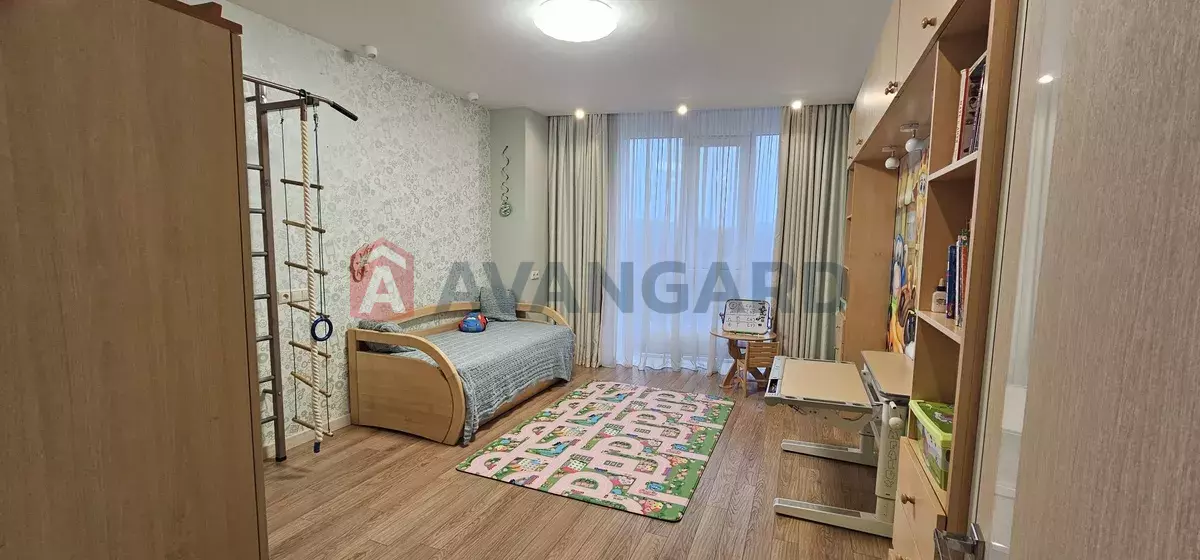 4 ����. ��������, 120/-/45 ��. �., 10/24 ���� ���� 9