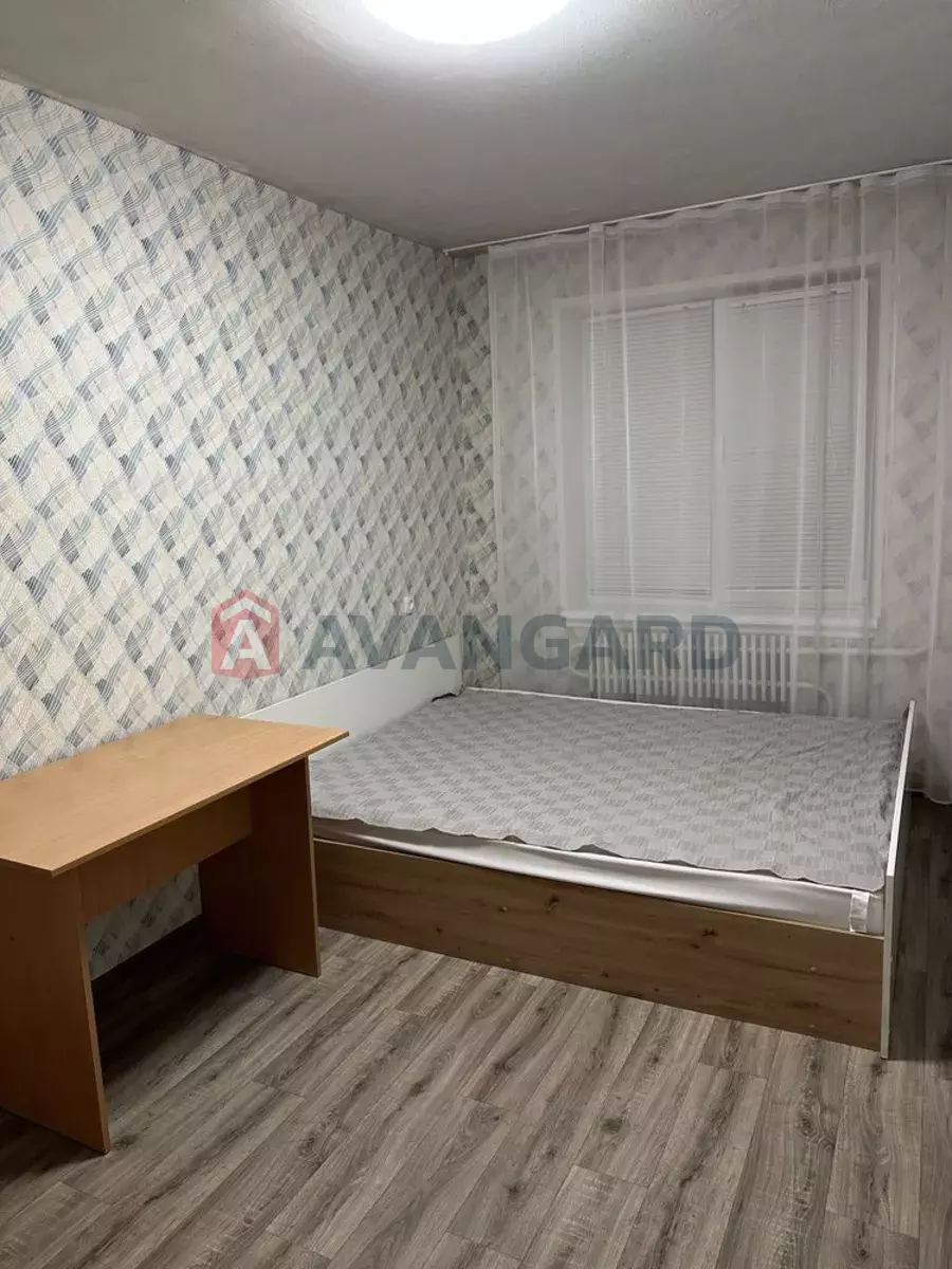 2 ����. ��������, 54/-/9 ��. �., 1/9 ���� ���� 4