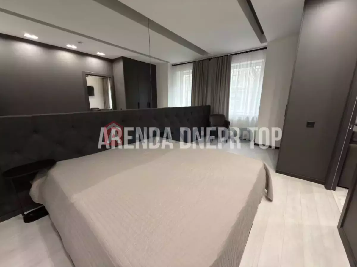 2 . , 40/-/- . ., 2/3   2