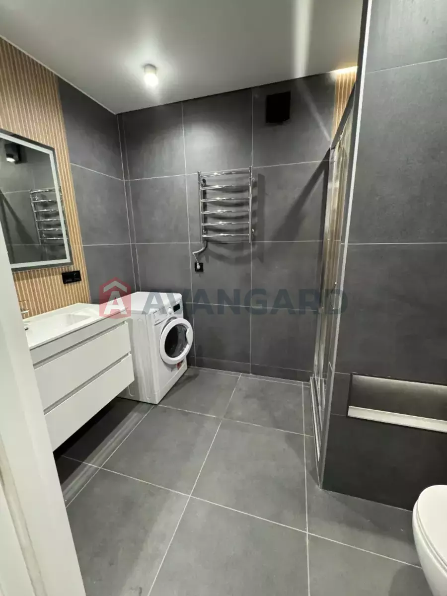 2 ��. ��������, 53/-/- ��. �., 3/10 ������ ���� 7