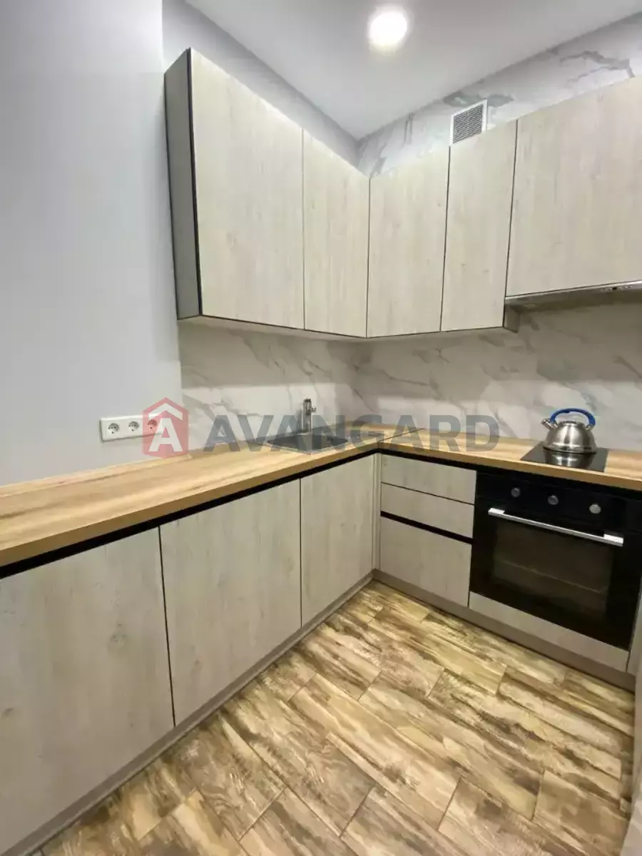 2 ��. ��������, 57/-/- ��. �., 8/12 ������ ���� 7