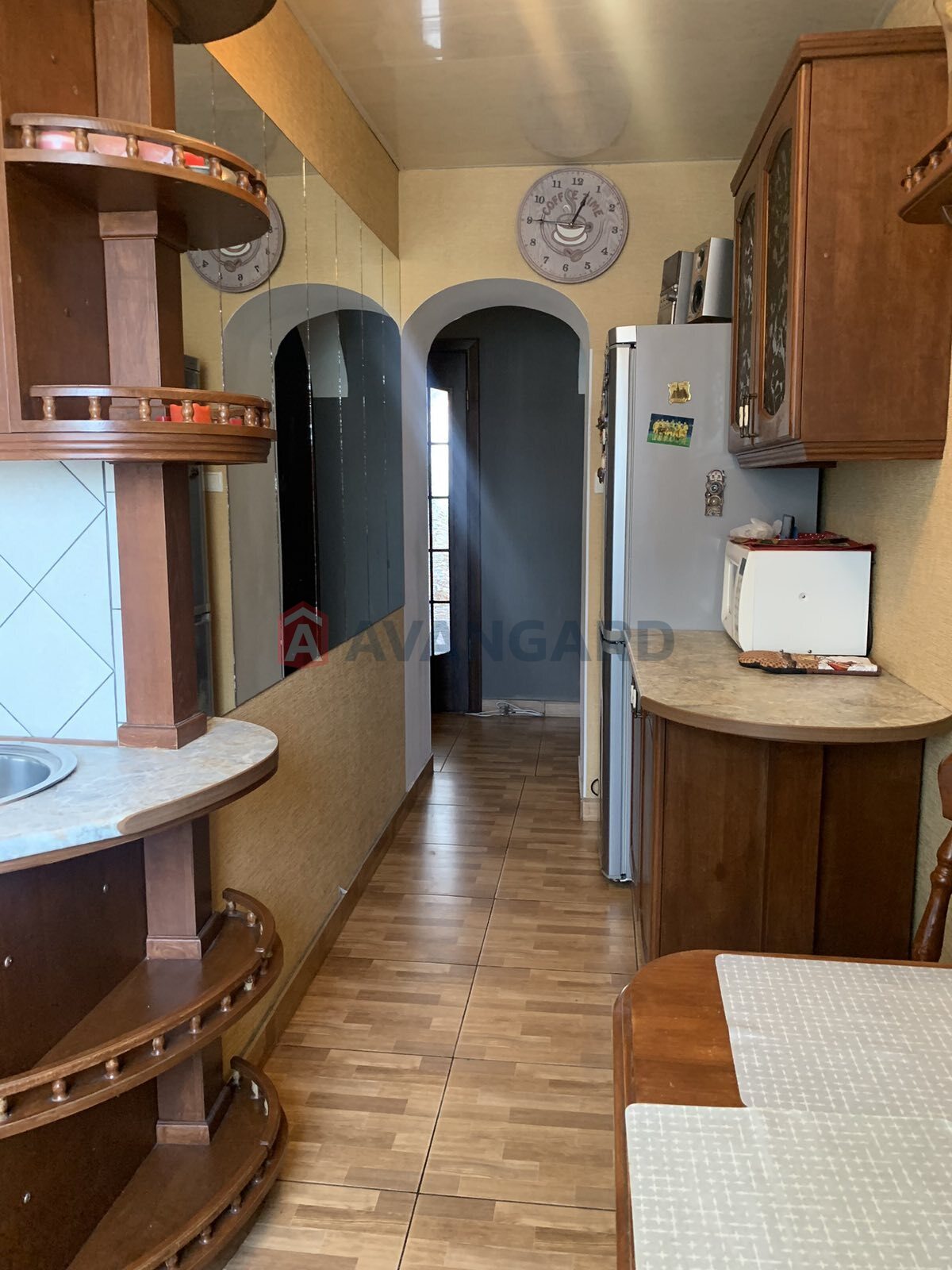 3 . , 64/38/8 . ., 9/9   5