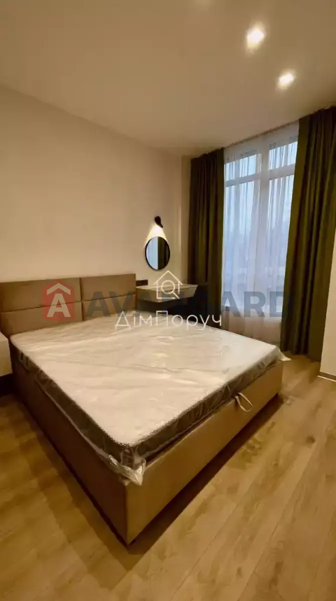 2 ����. ��������, 39/18/5 ��. �., 3/6 ���� ���� 11