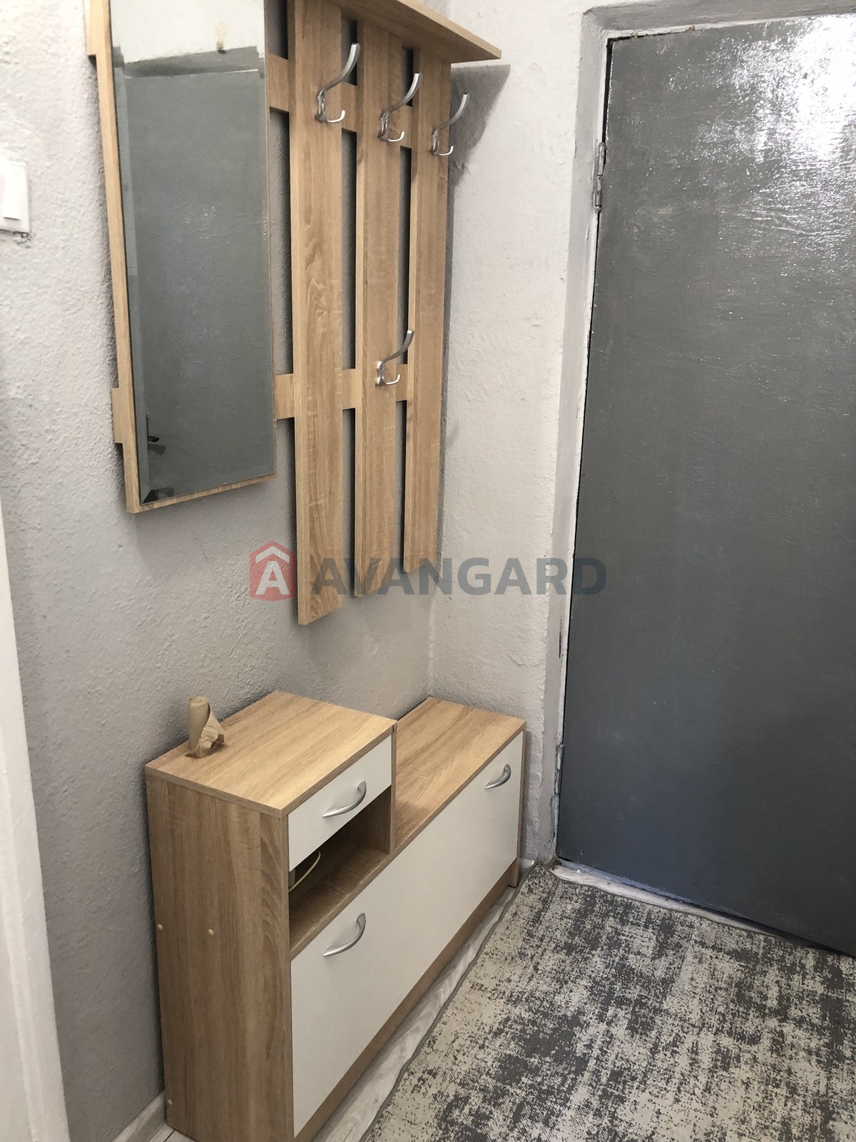 1 ��. ��������, 32/15/7 ��. �., 2/5 ������ ���� 19