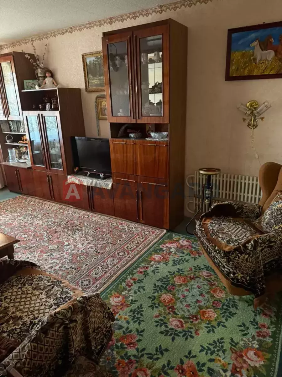 3 ��. ��������, 64/-/9 ��. �., 8/9 ������ ���� 6