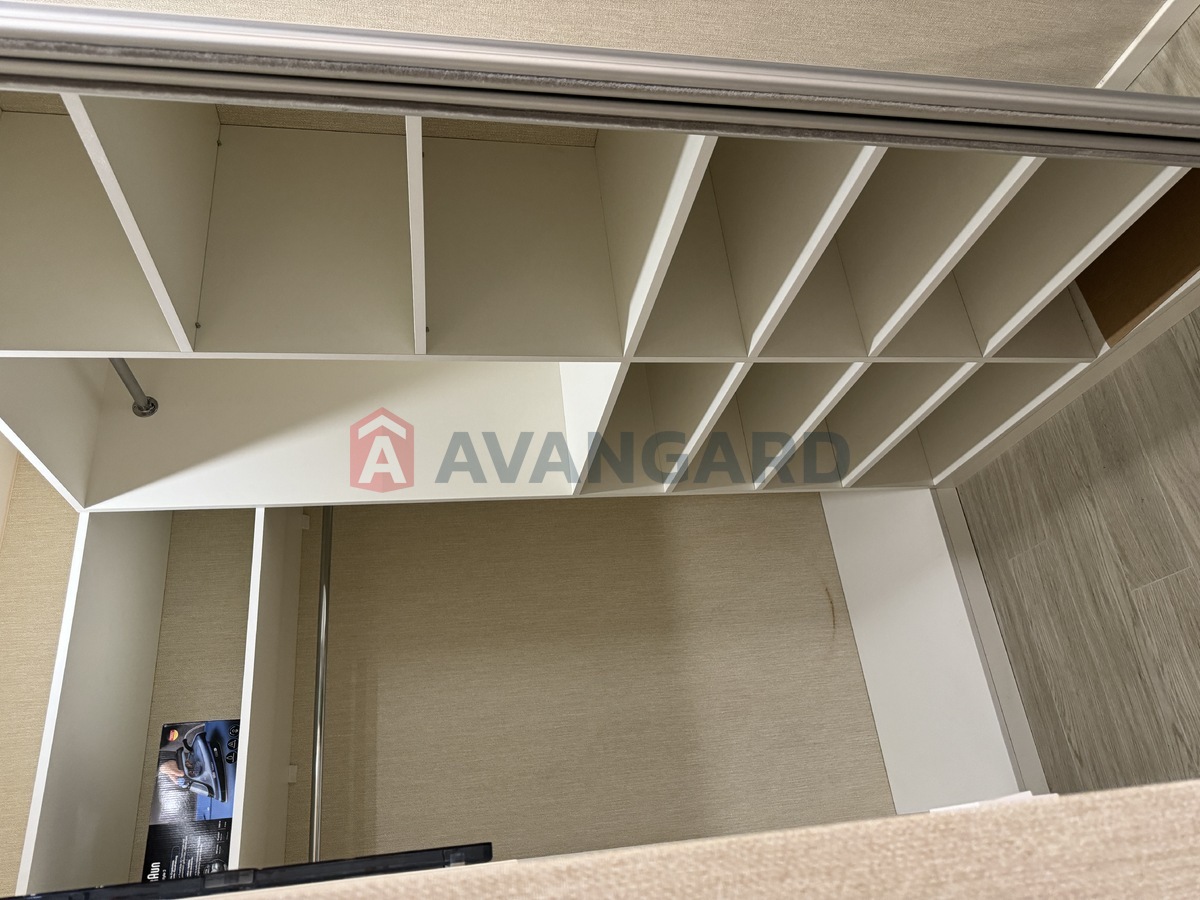 2 ��. ��������, 60/-/- ��. �., 5/12 ������ ���� 6