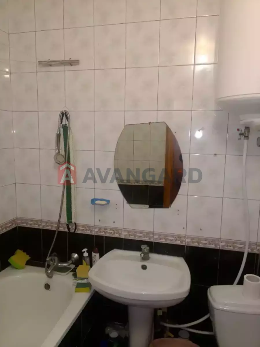 1 . , 44/30/8 . ., 11/12   4