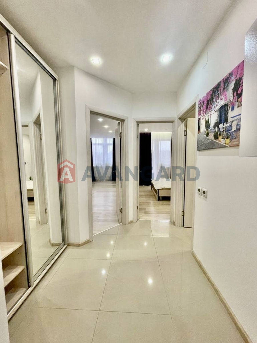 2 ��. ��������, 52/-/- ��. �., 3/10 ������ ���� 8