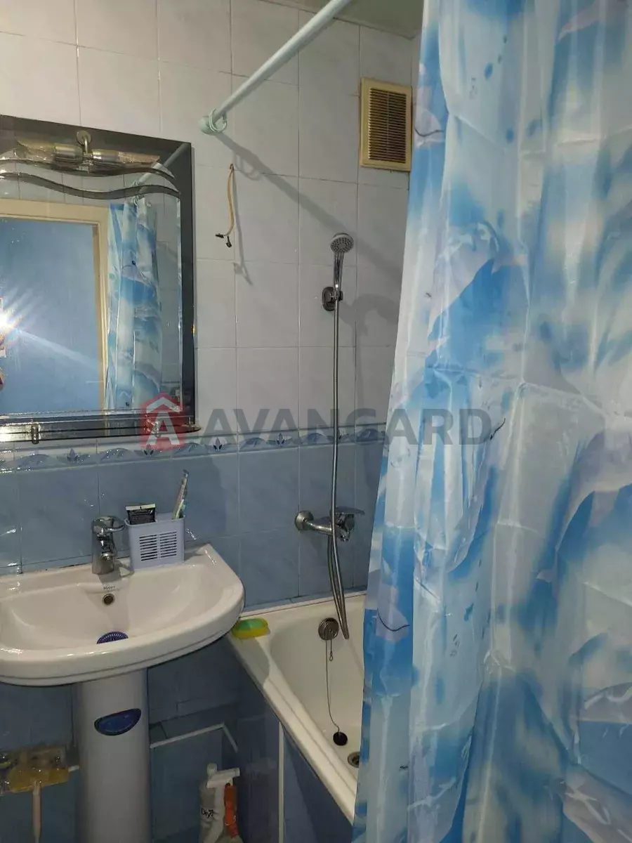 1 ��. ��������, 42/-/10 ��. �., 6/9 ������ ���� 12