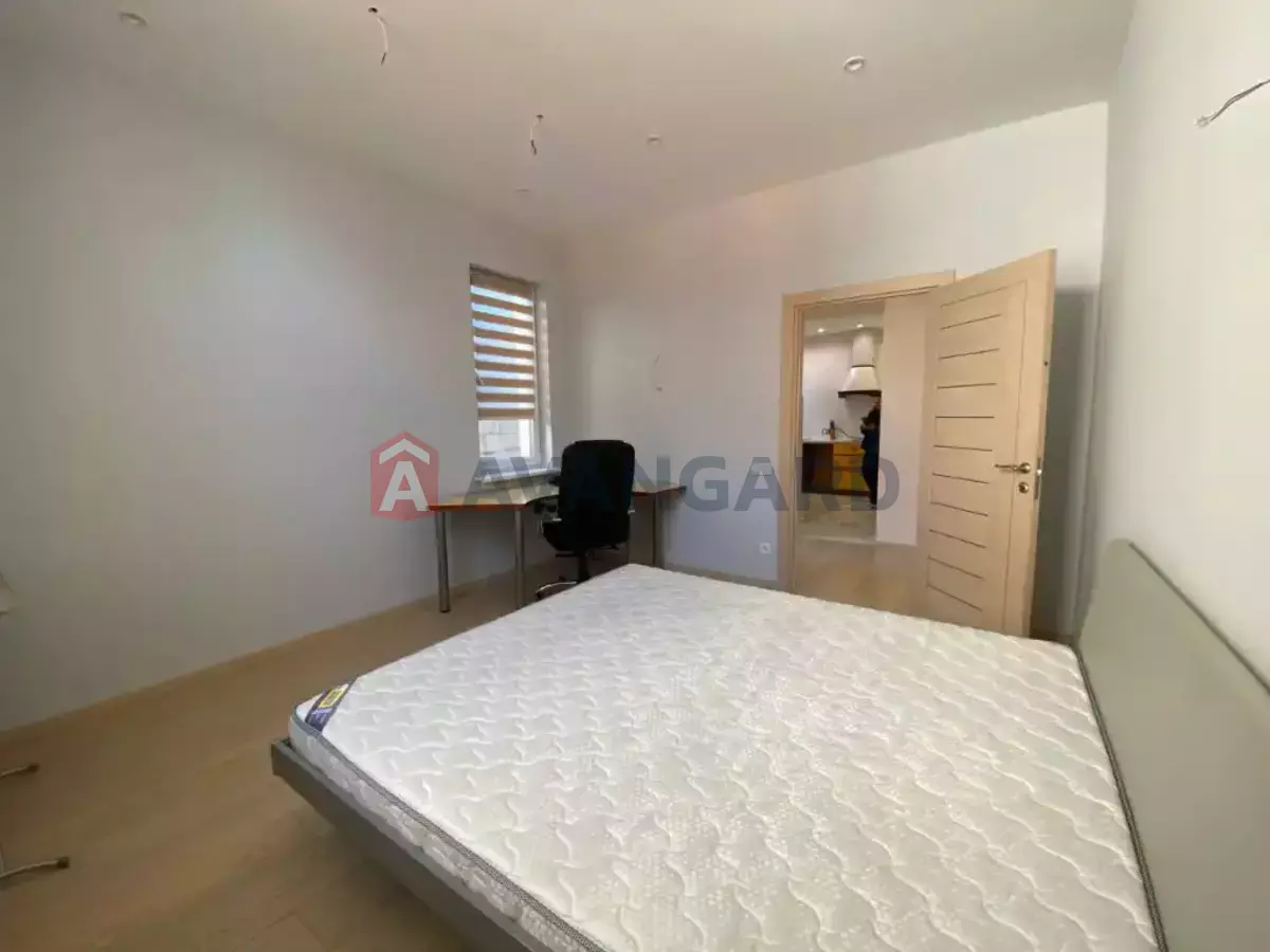 2 ��. ��������, 55/-/- ��. �., 3/5 ������ ���� 7