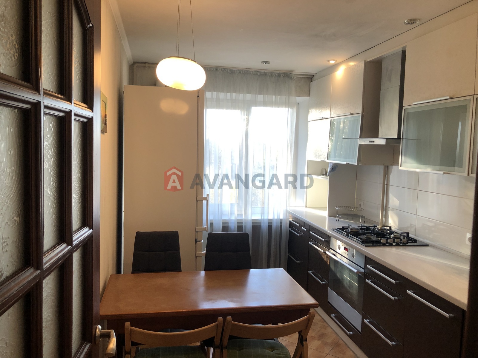 1 ��. ��������, 68/41/10 ��. �., 5/9 ������ ���� 4