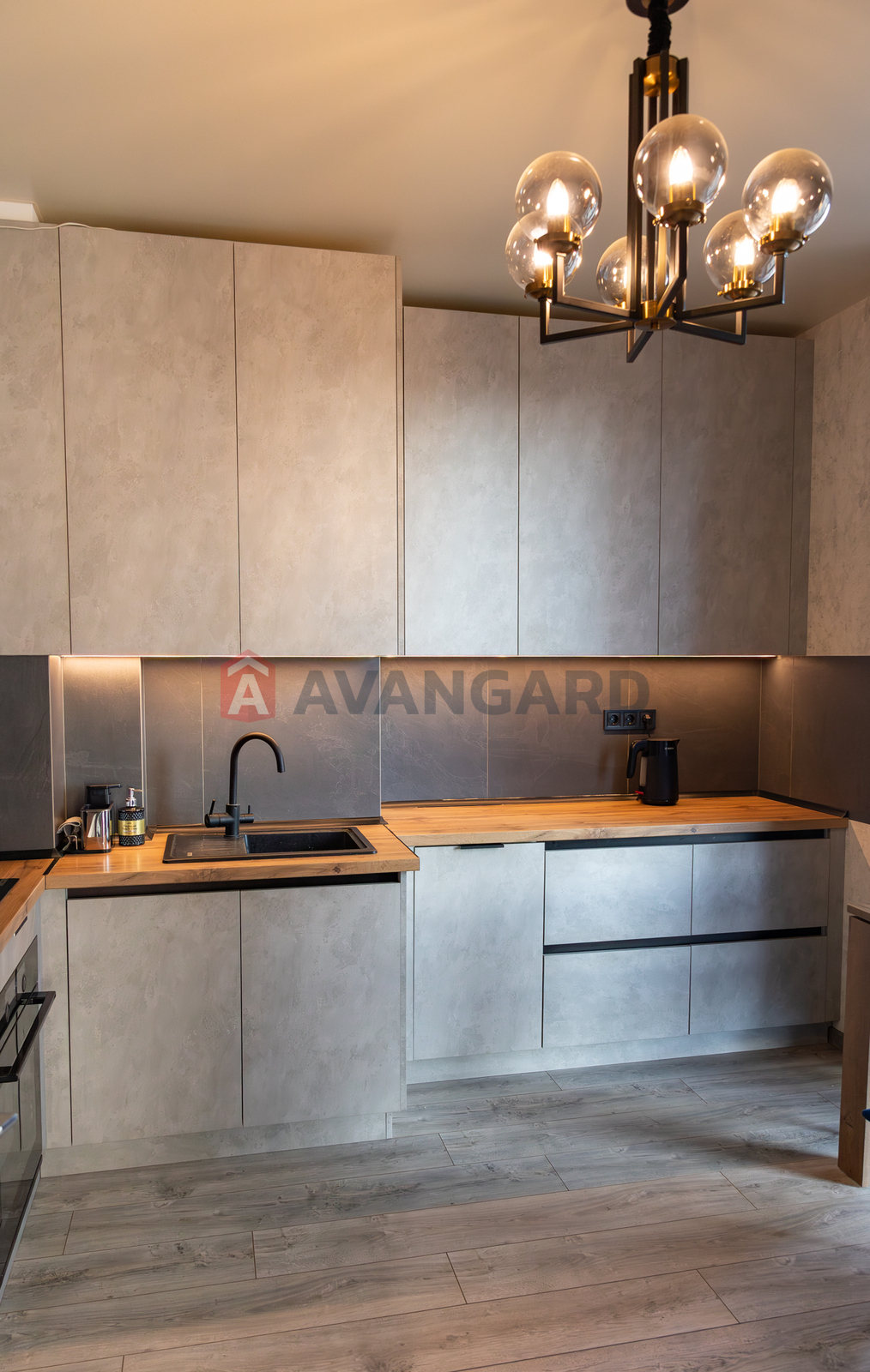 1 ��. ��������, 45/-/- ��. �., 8/22 ������ ���� 2