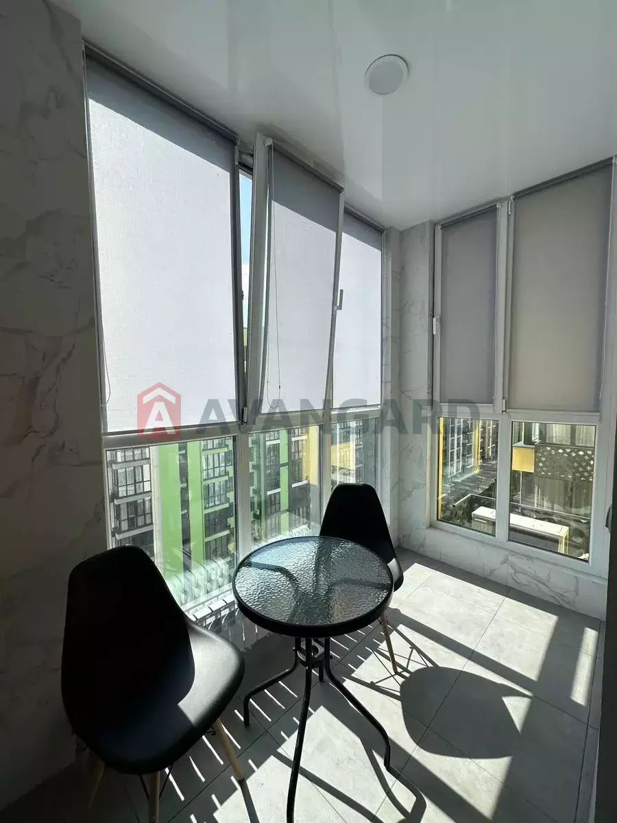 1 ����. ��������, 45/-/- ��. �., 8/10 ���� ���� 4