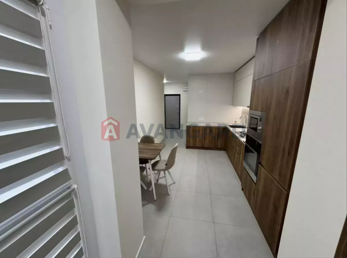 1 ����. ��������, 45/-/13 ��. �., 7/10 ���� ���� 1