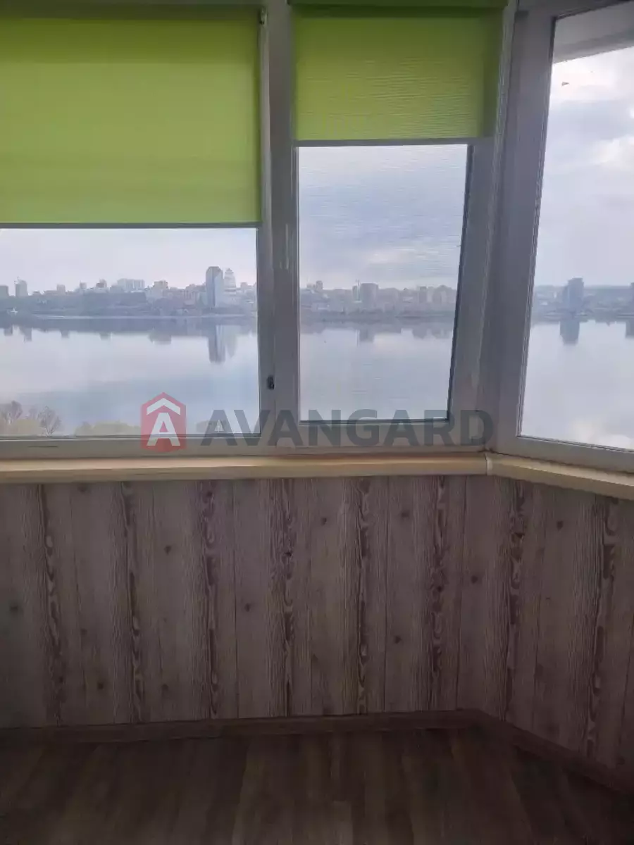 1 ��. ��������, 40/-/9 ��. �., 16/16 ������ ���� 8