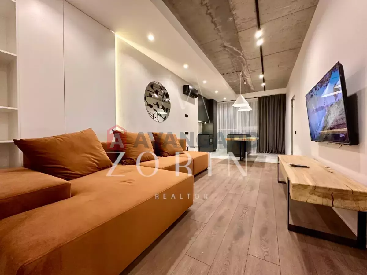 3 ����. ��������, 67/-/19 ��. �., 18/26 ���� ���� 1