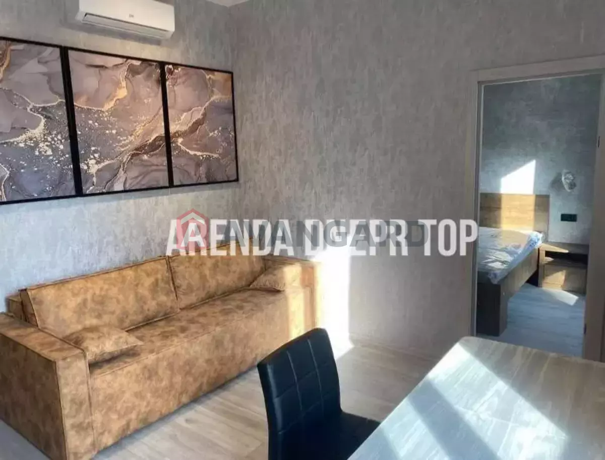 2 ��. ��������, 42/-/- ��. �., 3/10 ������ ���� 1