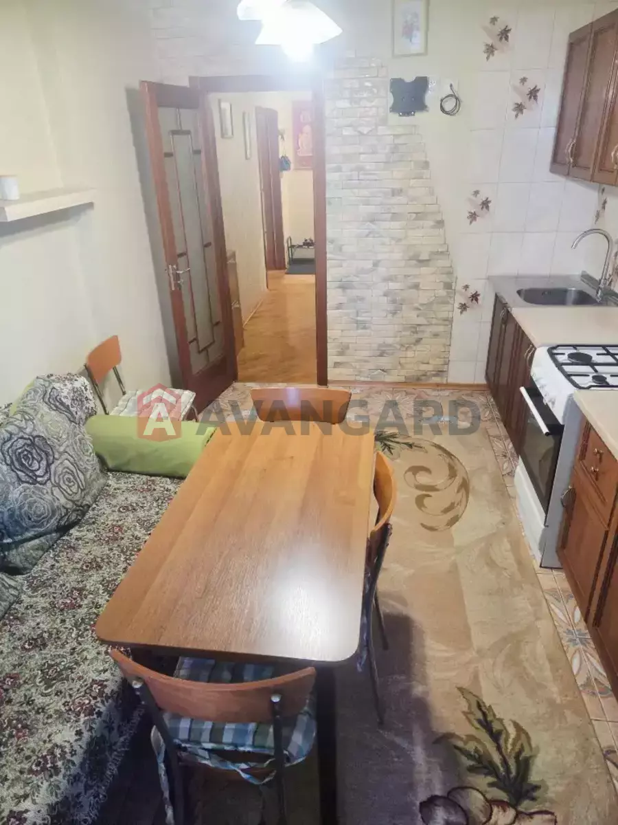 1 ��. ��������, 52/20/11 ��. �., 7/10 ������ ���� 25