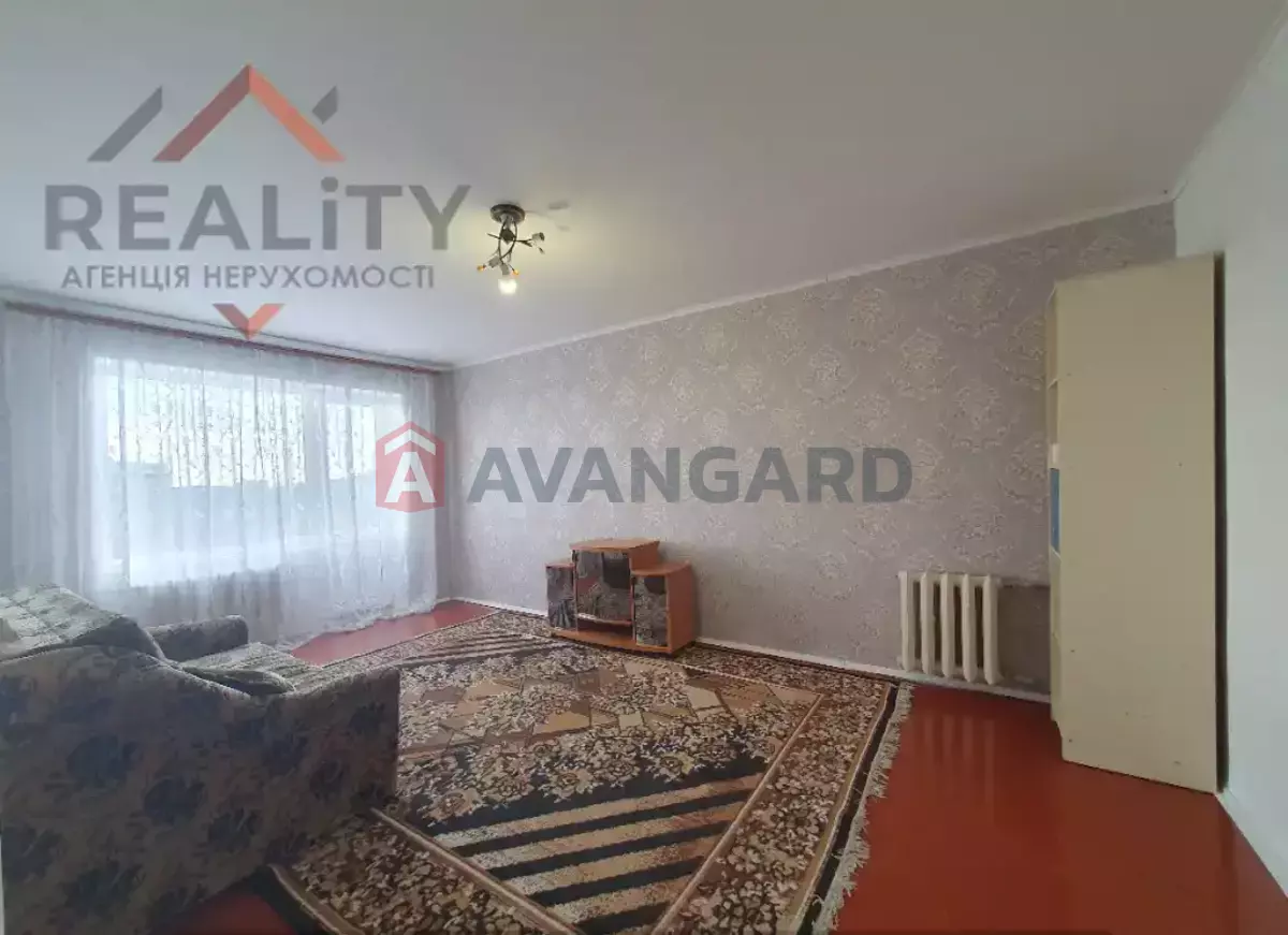 1 ��. ��������, 31/17/6 ��. �., 9/9 ������ ���� 1