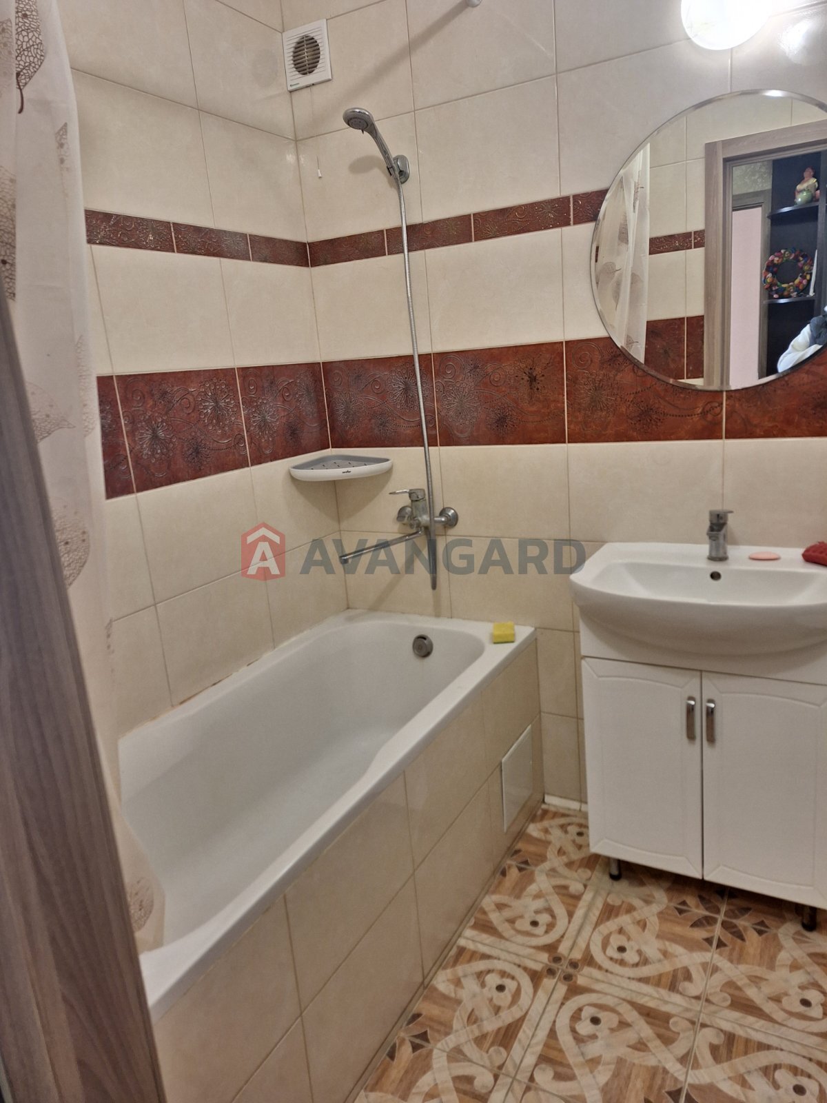 1 ����. ��������, 41/-/18 ��. �., 6/11 ���� ���� 10