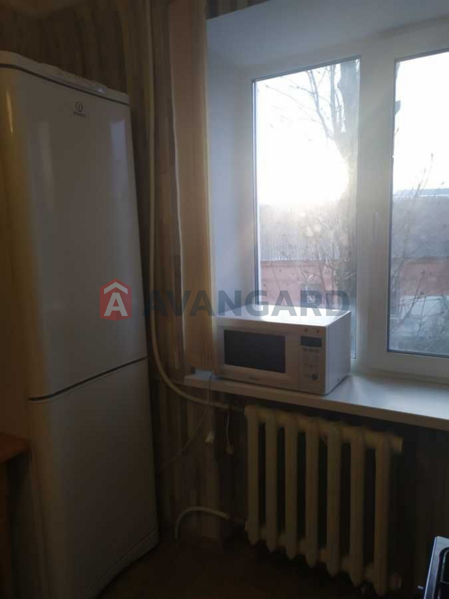 2 ����. ��������, 45/-/8 ��. �., 3/5 ���� ���� 5