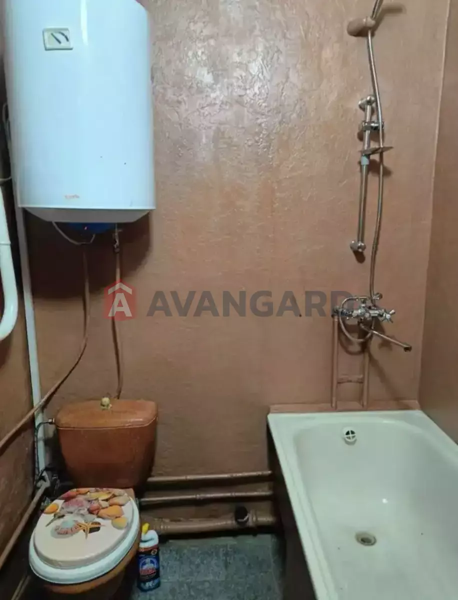 2 ��. ��������, 46/28/8 ��. �., 10/10 ������ ���� 6