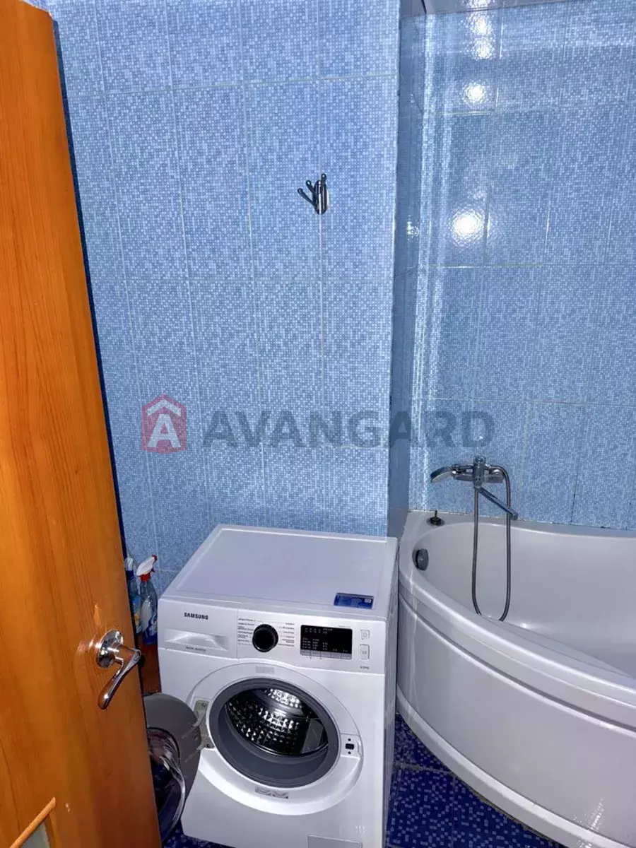 3 ����. ��������, 43/-/6 ��. �., 1/5 ���� ���� 8