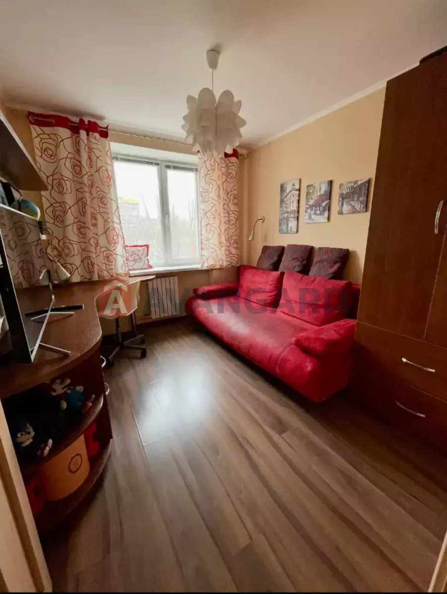 3 ����. ��������, 68/-/- ��. �., 5/9 ���� ���� 3